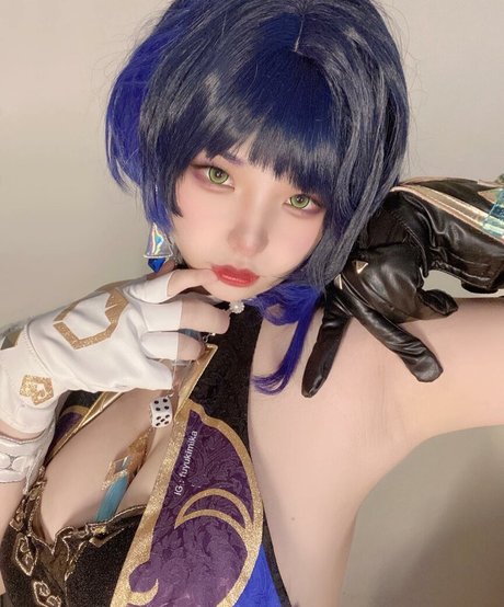 fuyukimika pornstar adult pics