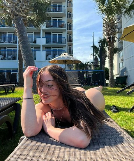 crossdresser onlyfans hd pic