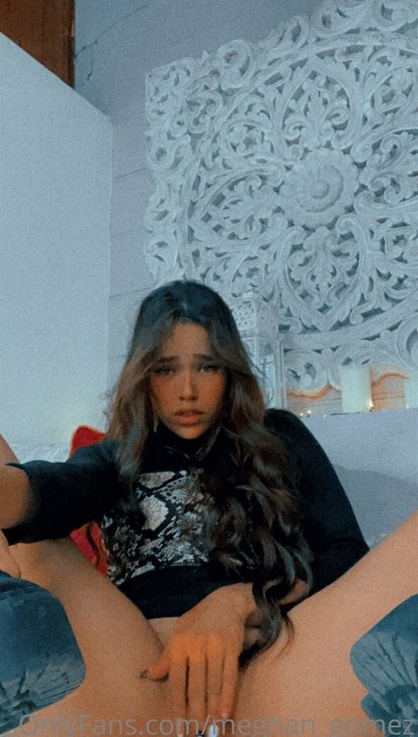 Meghan Gomez model hot picture