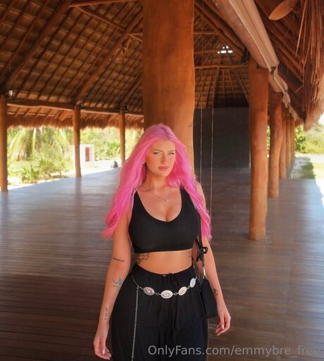 Emmybre Free exclusive pornstar picture