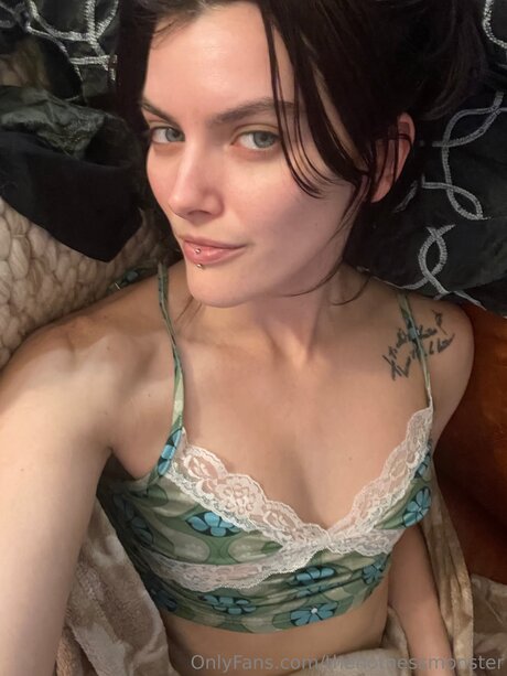 Thehotnessmonster star nudes img