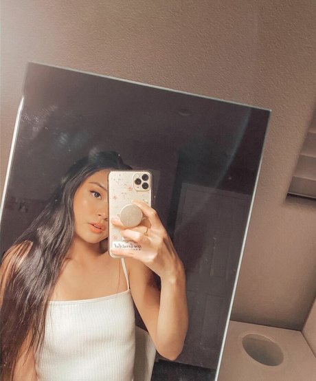 Ashley Liao star naked pics