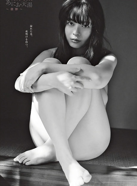 ponytail onlyfans beautiful pics