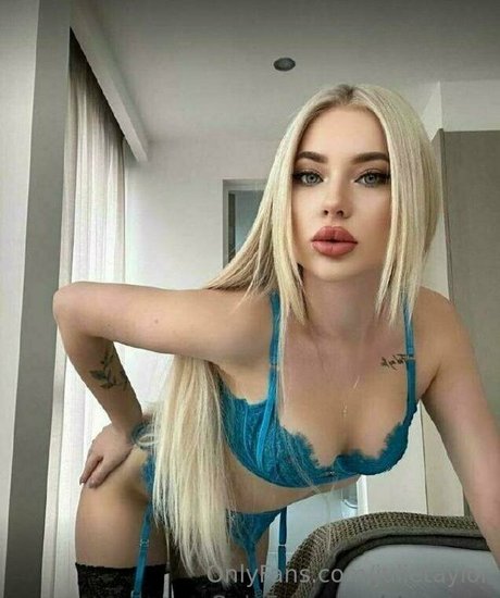 julietaylor free actress photos