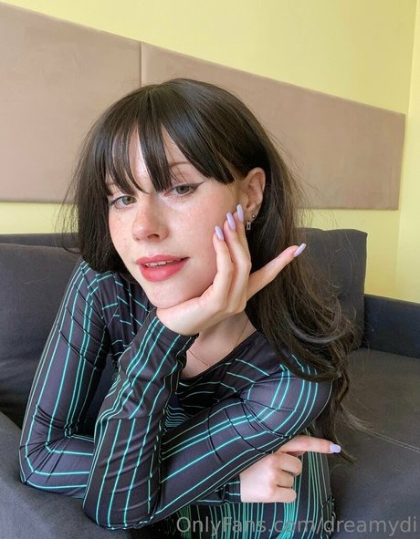 cute asian onlyfans perfect photos