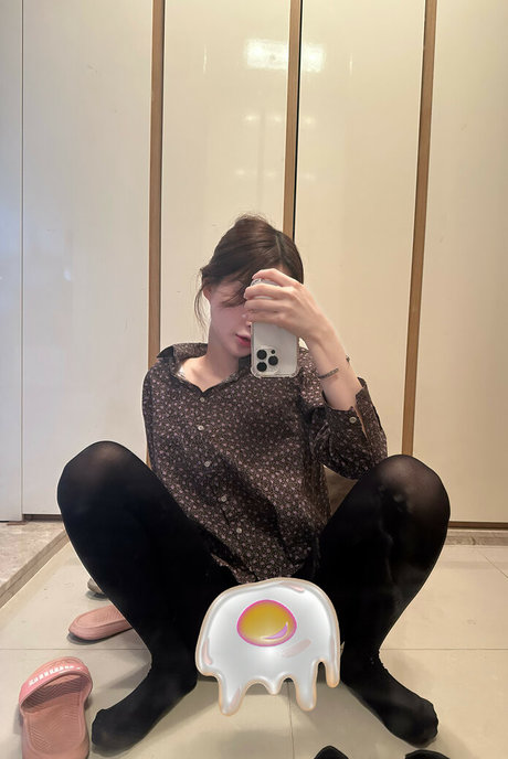 chicks with dicks onlyfans nudes images