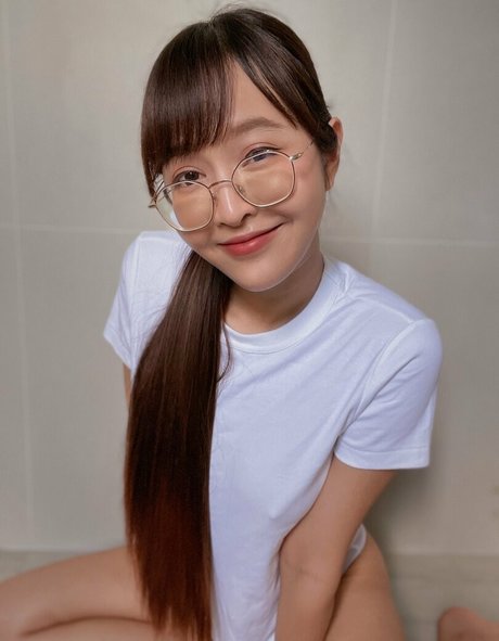 asian brunette onlyfans hot xxx picture