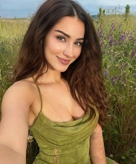 Palmbee actress images