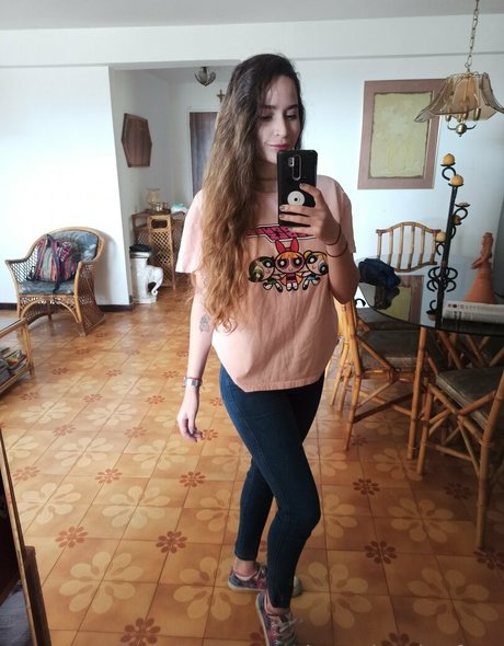 tinavalentinafree pretty pornstar photo