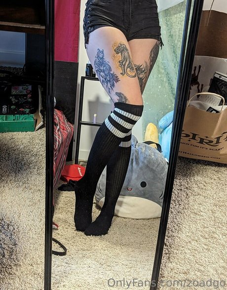 zoadgo pornstar erotic pics