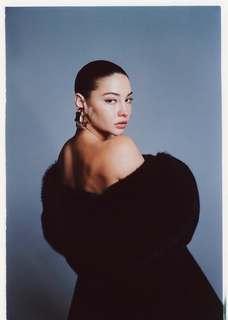 20 years old onlyfans top pic