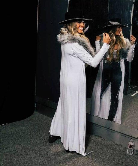 blonde shemale onlyfans hot nude img