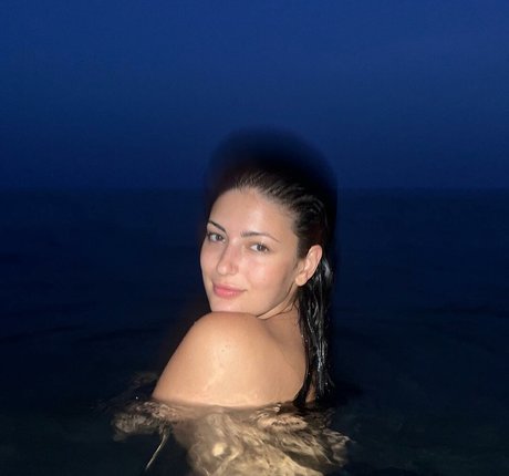 Suecuk star naked gallery