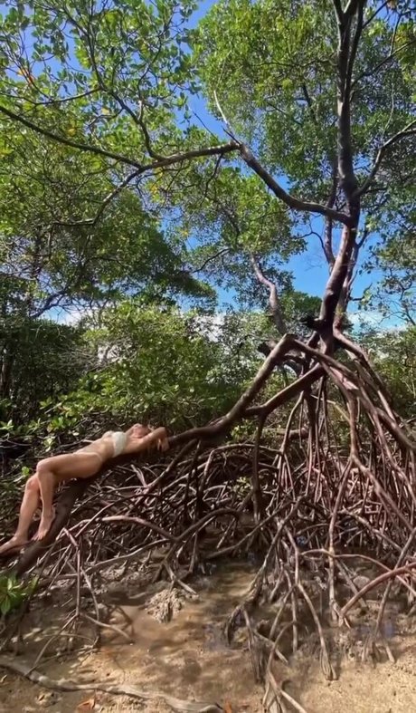 Leticia Spiller perfect model img