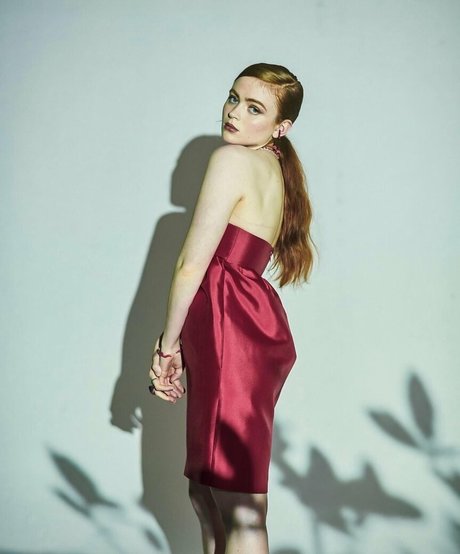 Sadie Sink pornstar high quality photos