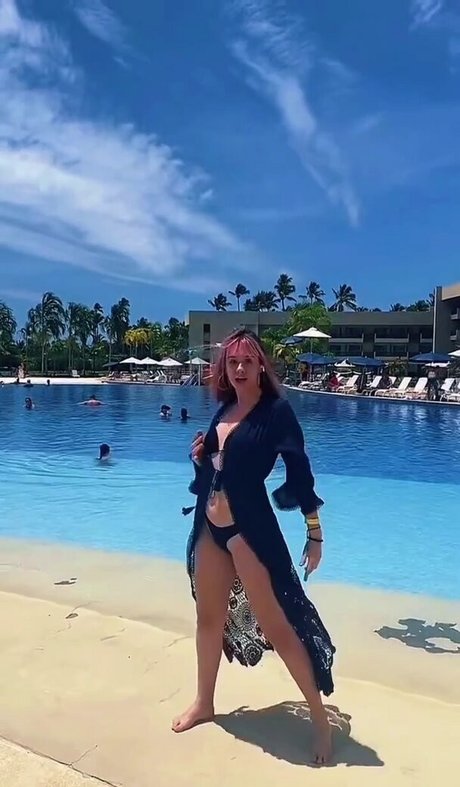 Julia K Barni nice actress archive