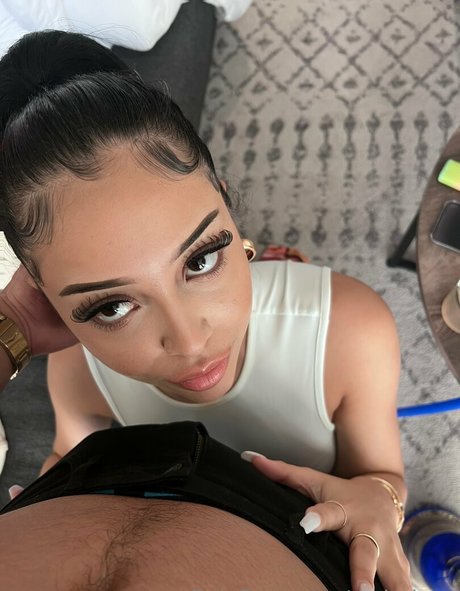 leather skirt onlyfans hot naked galleries