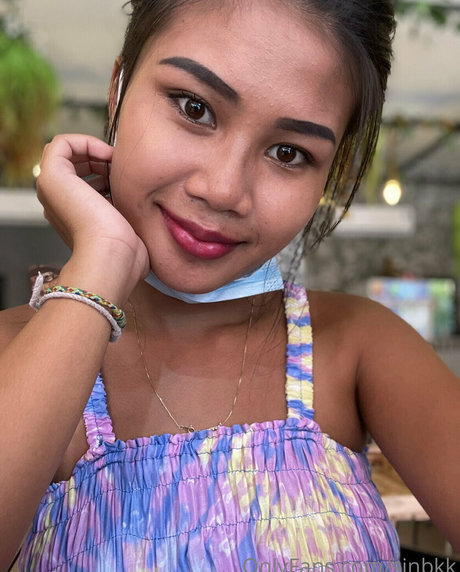 sinbkk star naked gallery