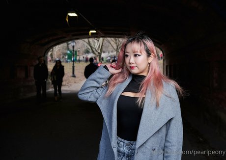 pearlpeony pornstar adult archive