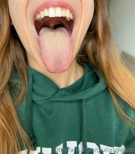 giuliasmouth nude pornstar pictures