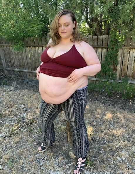 theillusiveham model high quality img