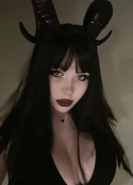 blonde milf onlyfans free naked archive