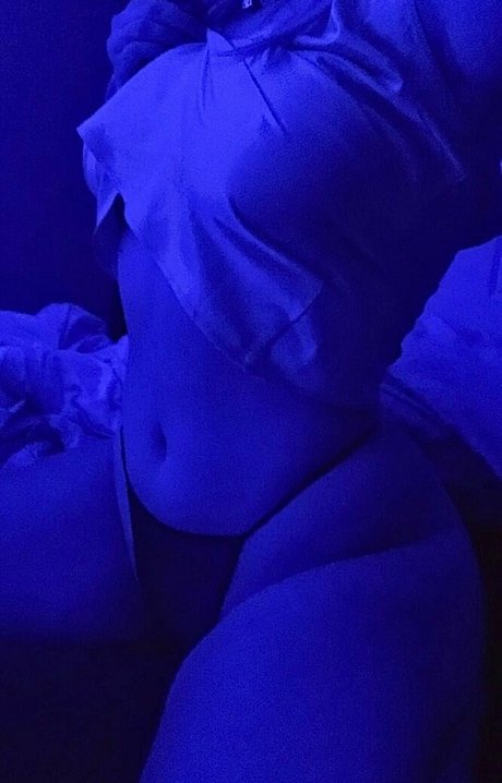 beach milf onlyfans nude picture