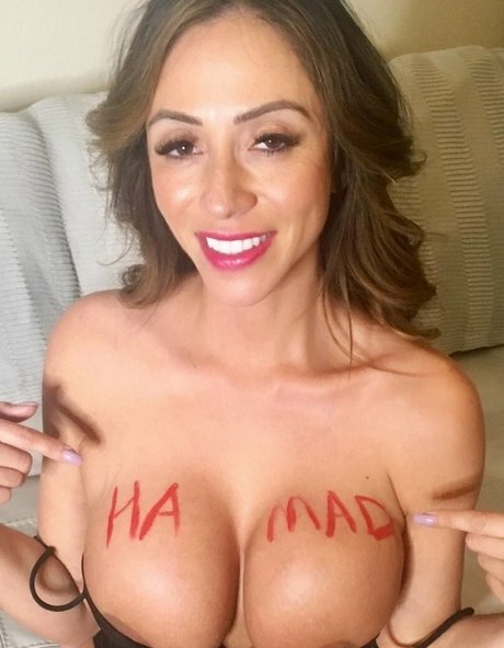 kitty free onlyfans pornos images