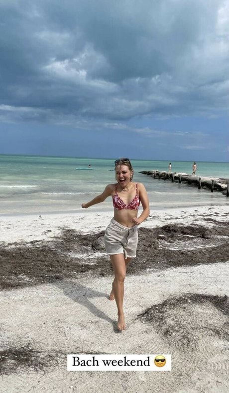 AnnaSophia Robb star pretty gallery