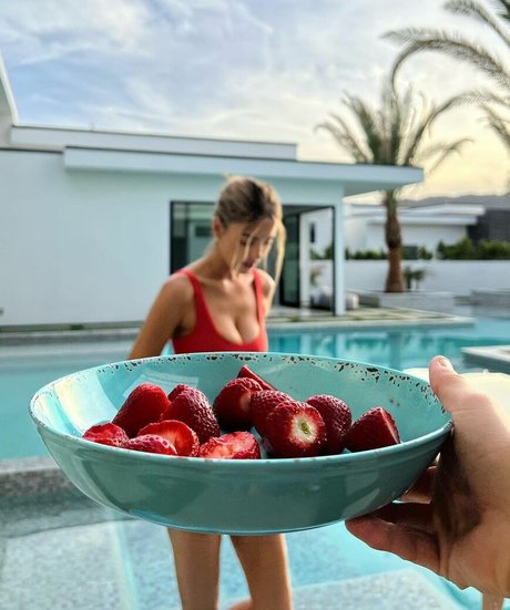 naked amateur onlyfans art naked pic