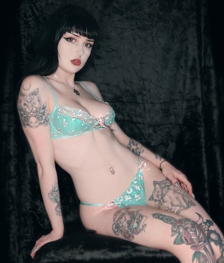 missdellavigne pornstar nice galleries