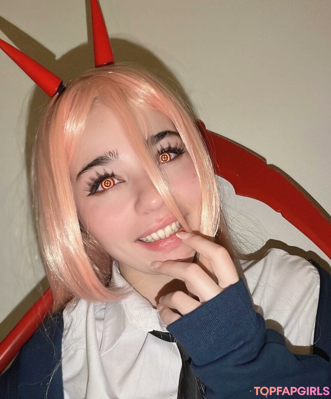 _sugashi erotic actress pictures