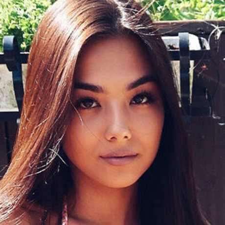 MichelleR pornstar adult pictures