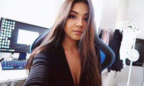 MichelleR pornstar beautiful picture