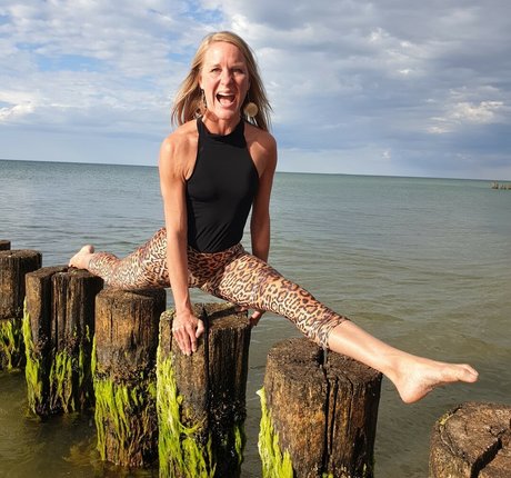 cute asian onlyfans best photos