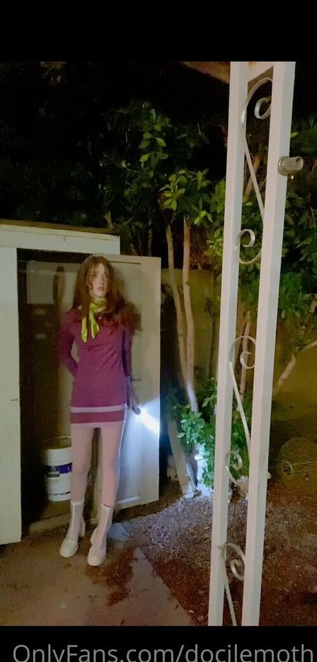 docilemoth model sex image