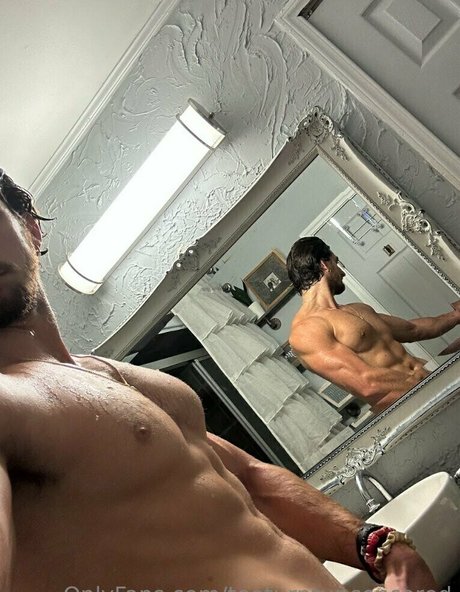 tooturntuncensored adult star photo