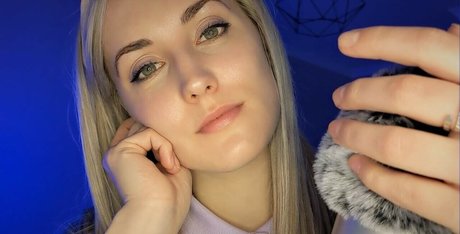 ASMR Shortbread naked pornstar images