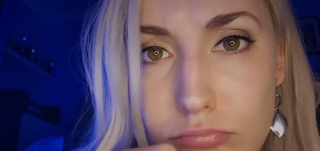 ASMR Shortbread nude actress gallery