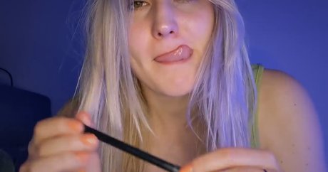 ASMR Shortbread nude pornstar images