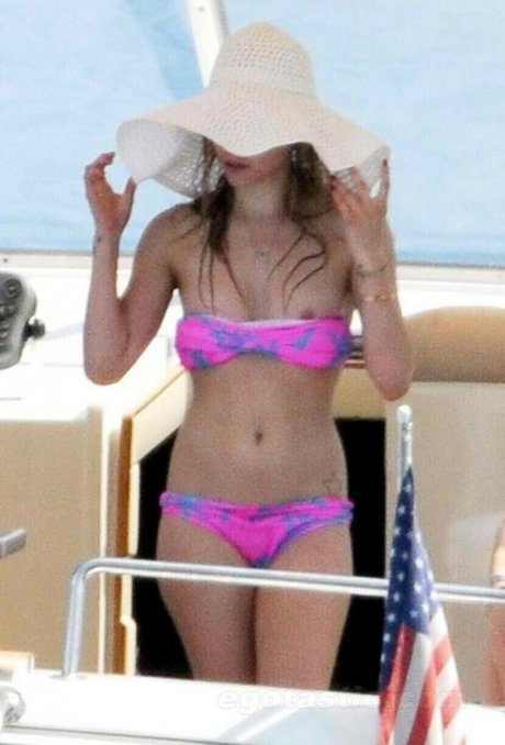 toe onlyfans hot pics