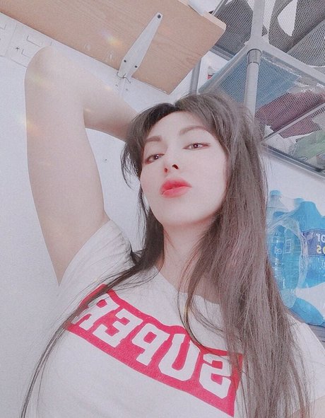 Kouryam pretty star gallery