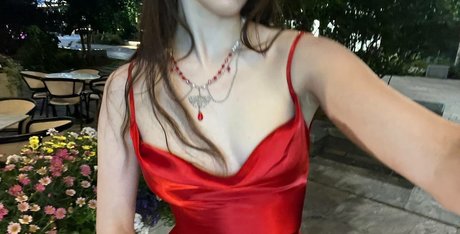 babe onlyfans adult photos