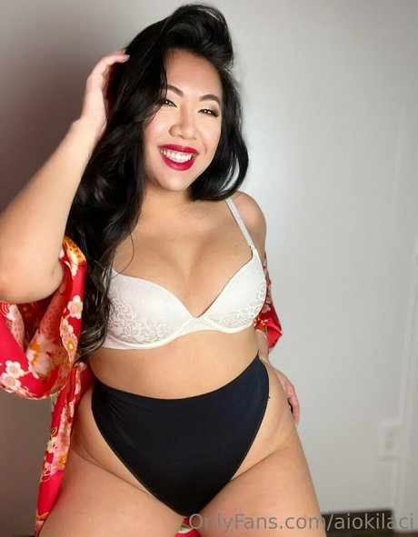 aiokilaci star naked pic