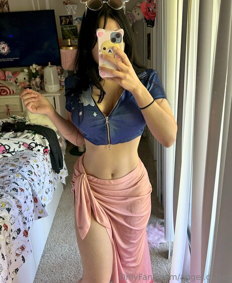 Angel Glitter nudes actress gallery