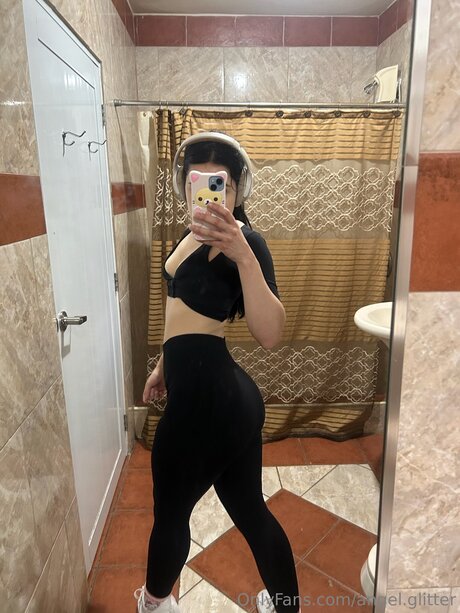 Angel Glitter beautiful actress images