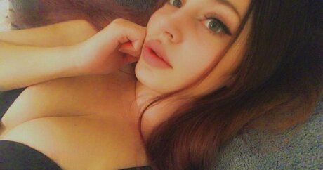 Stellaruu free pornstar pics