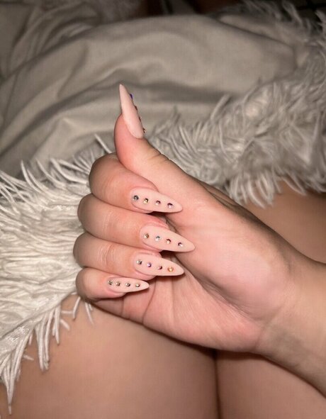 Stellaruu pornstar nudes pic