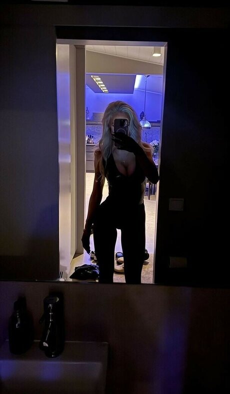 petite fuck onlyfans porn photos