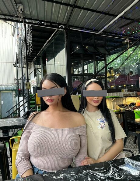 small onlyfans free porn photos